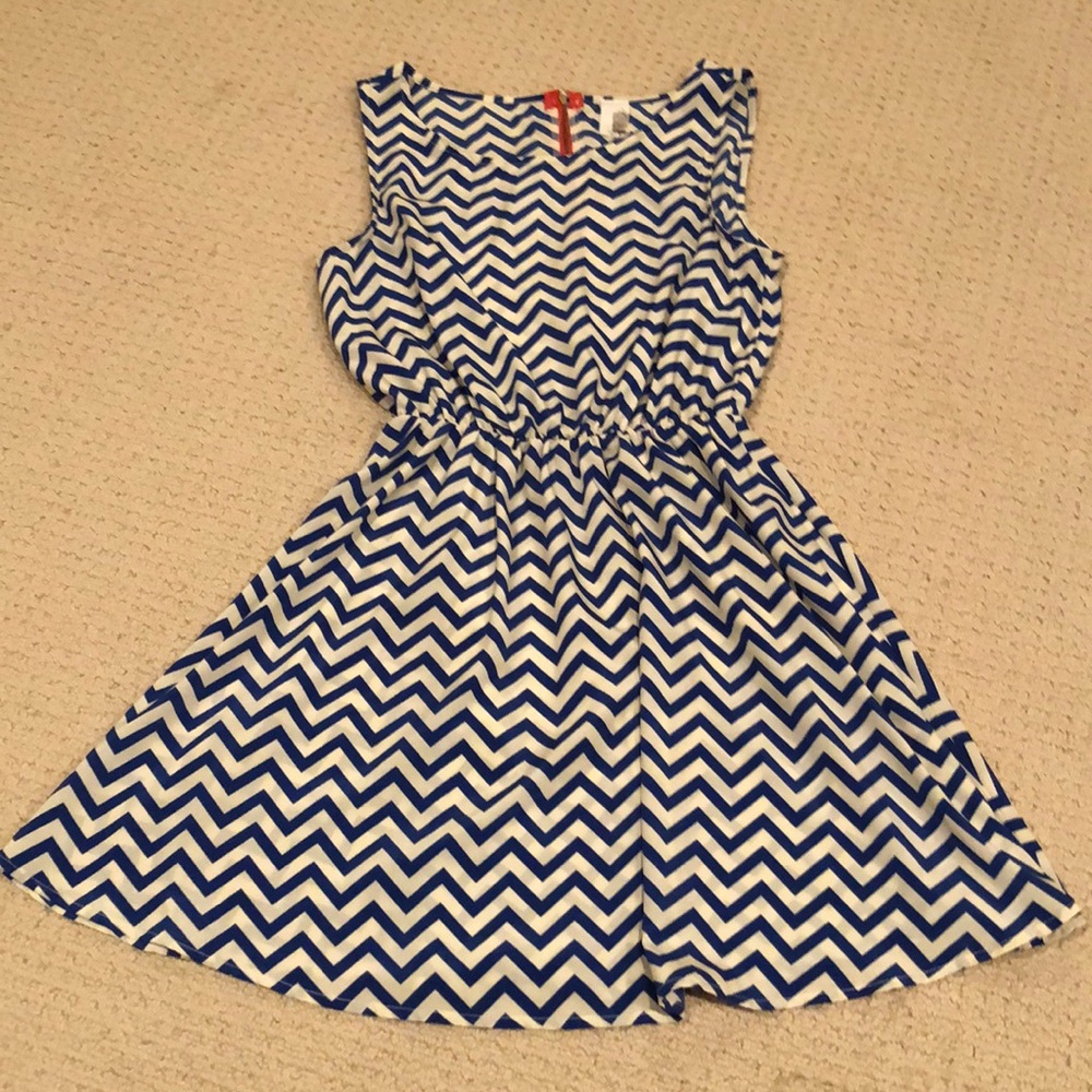 Chevron blue and white dress